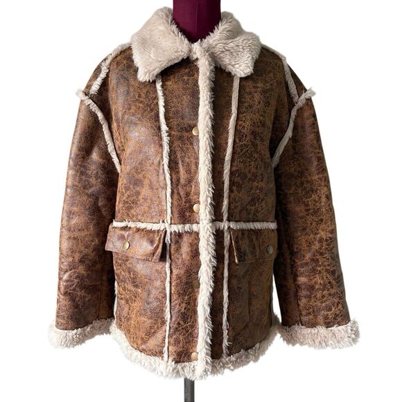 UO Urban Outfitters Faux Suede Sherpa Jacket size S Brown Button Front - Picture 4 of 12